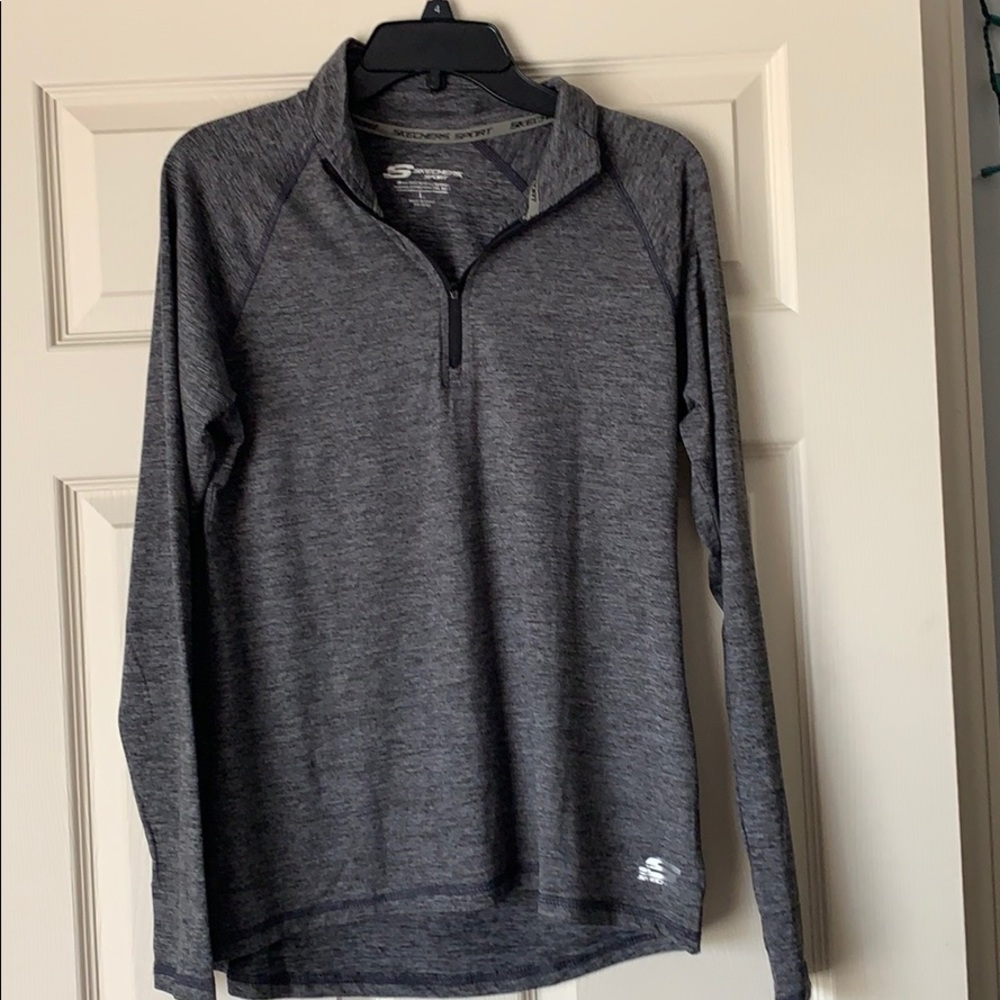 Skechers pull over